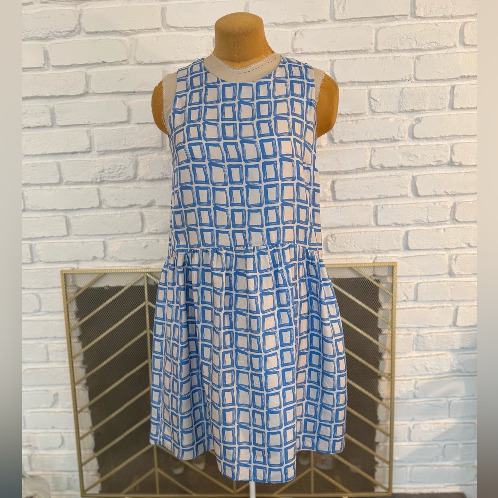 0039 Italy Small Silk  Blue and White Geometric Pattern Sleeveless Dress